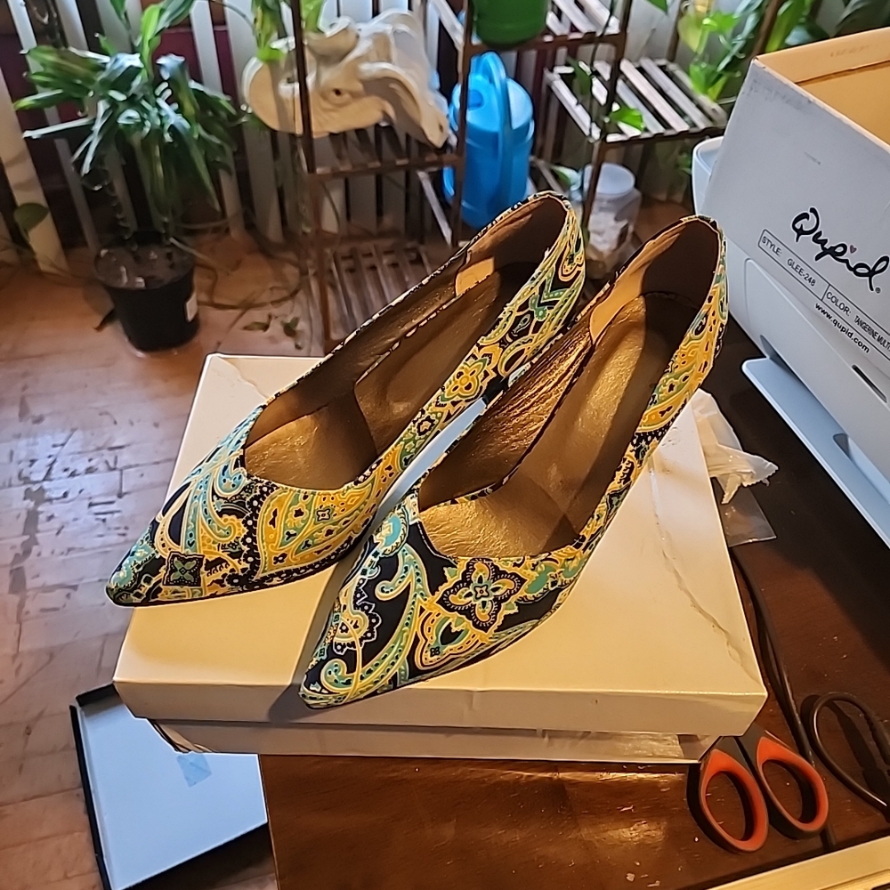 Qupid Paisley Print Heels - Blue and Yellow